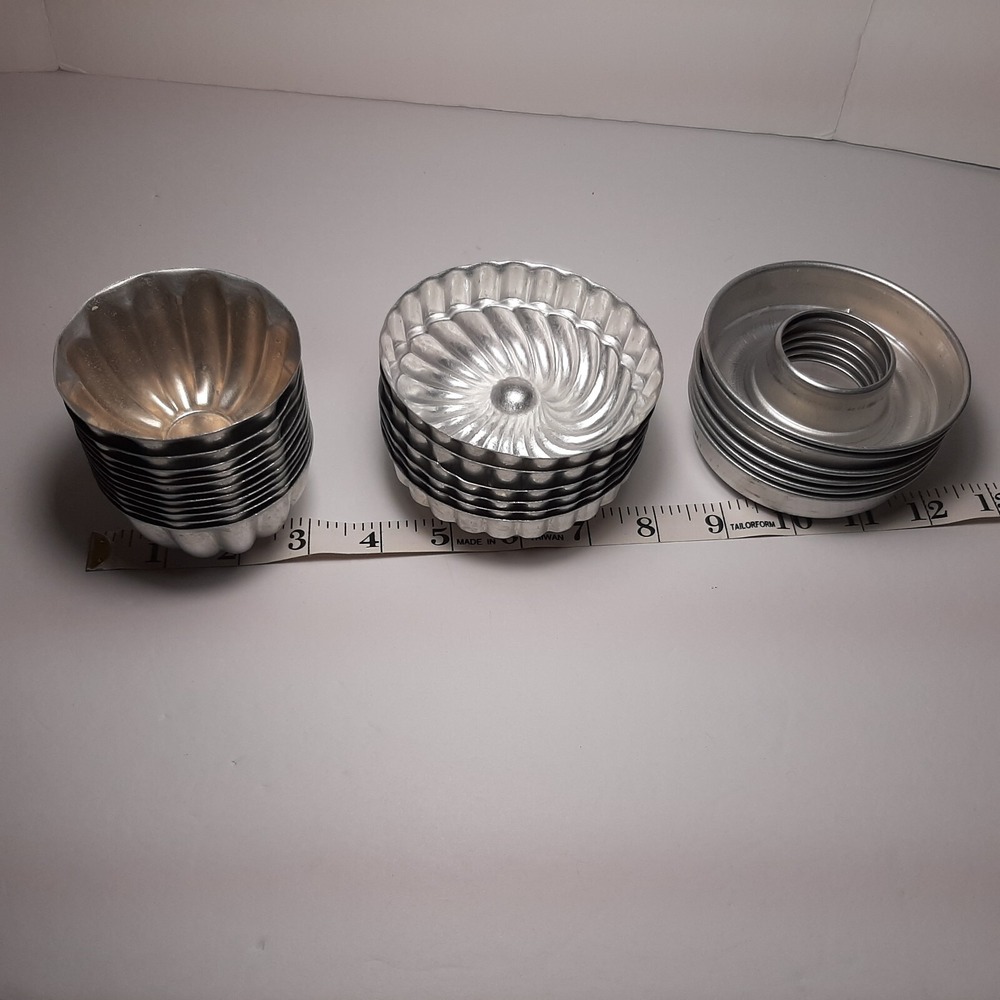 29 Pieces Vintage Aluminum Gelatin Bundt Jello Custard Ring Round Mini Molds - Picture 8 of 10